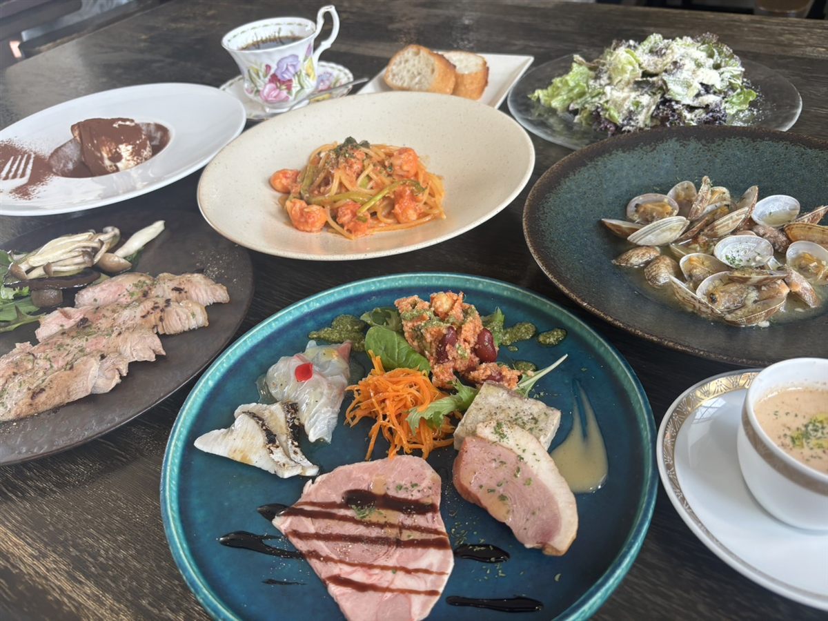 スペシャルディナーコースの料理一例
